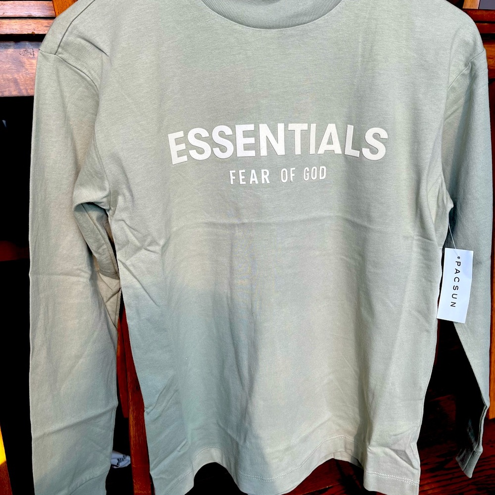NWT Fear of God Essentials long sleeve Kids tee, size M, sea foam green.